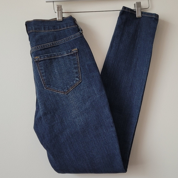 NWT Old Navy Curvy Mid Rise Jeans Size 0 - Picture 2 of 13